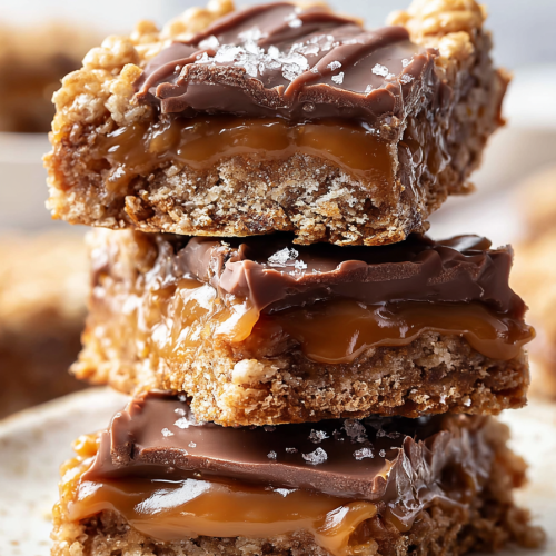 Easy Chocolate Caramel Oatmeal Bars