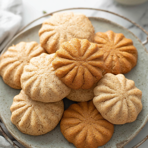 Easy Pumpkin Spice Butter Cookies